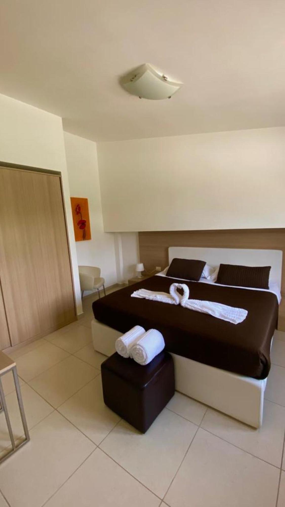 San Michele Apartments&Rooms Catanzaro Exterior photo