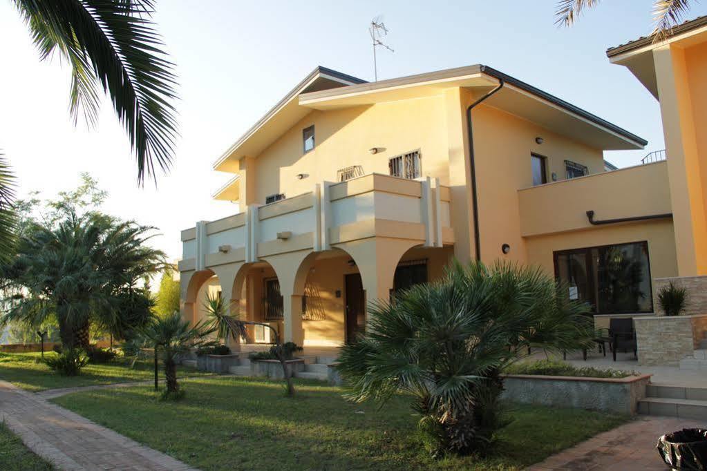 San Michele Apartments&Rooms Catanzaro Exterior photo